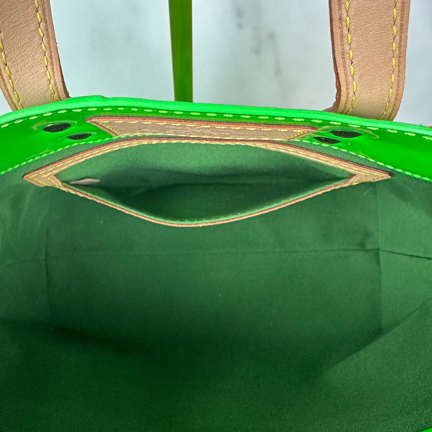 Louis Vuitton Green Vernis Reade PM Limited Edition Robert Wilson