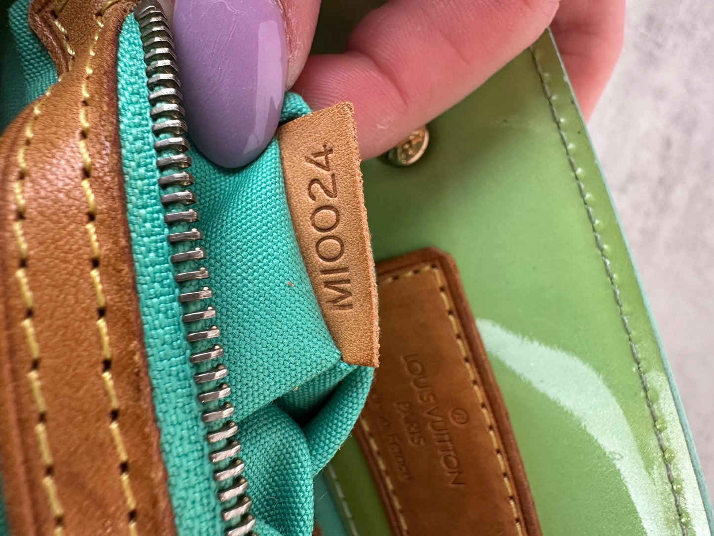 Louis Vuitton Green Vernis Reade PM