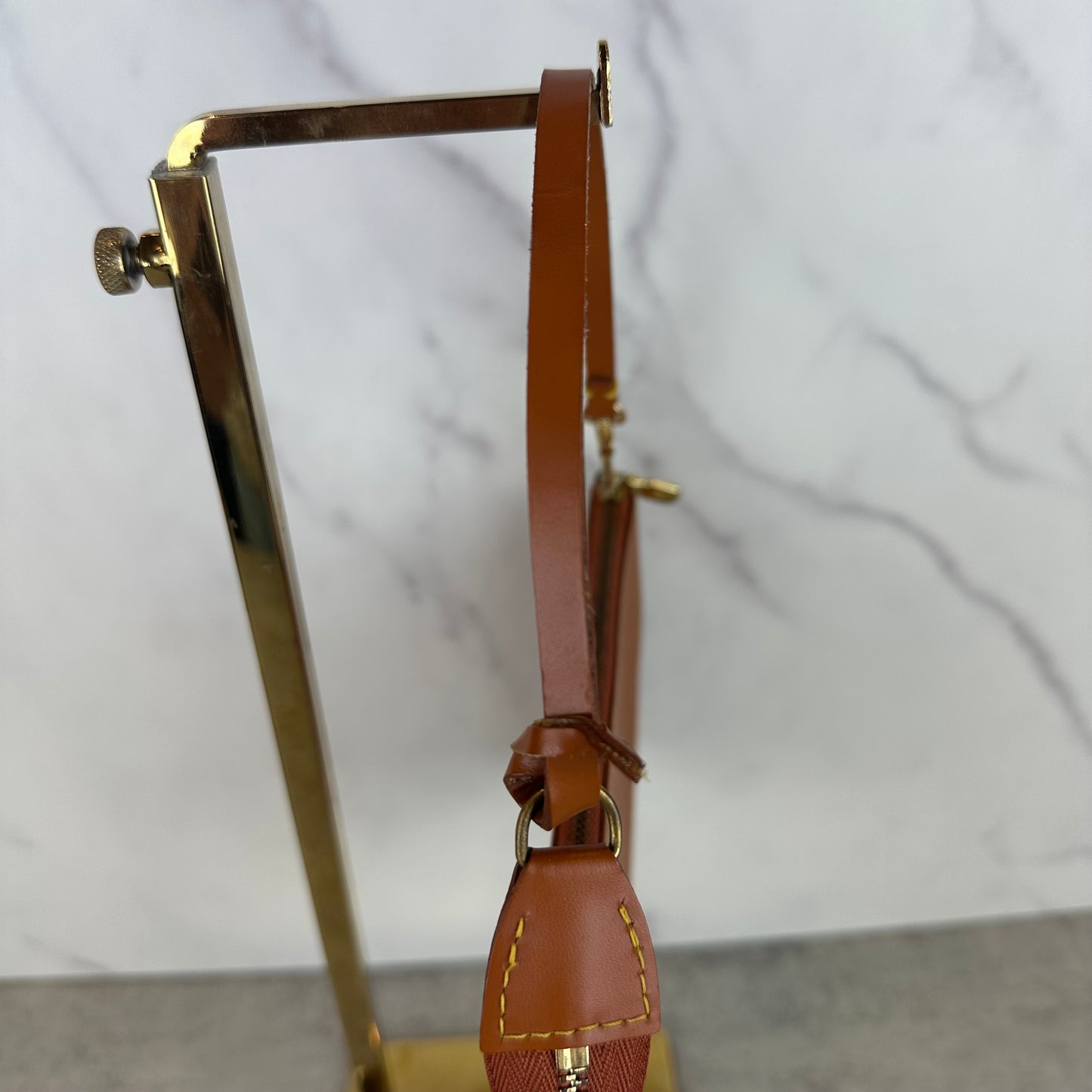 Louis Vuitton Brown Epi Leather Pochette