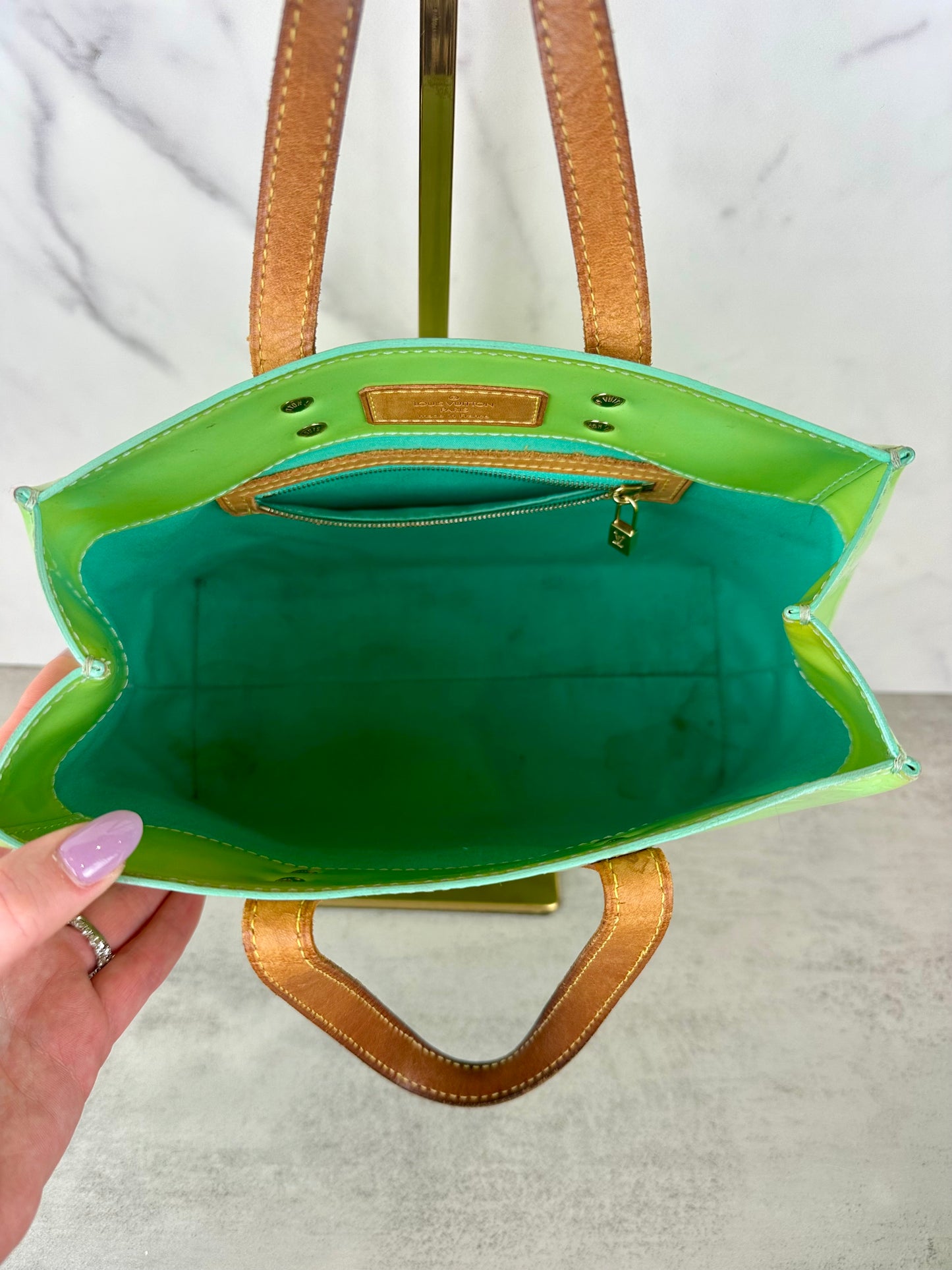 Louis Vuitton Green Vernis Reade PM