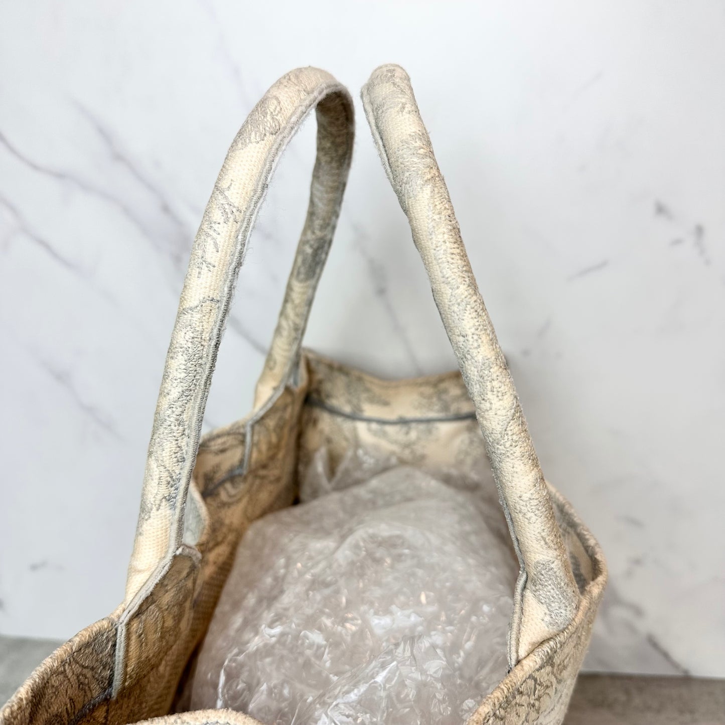 Dior Medium Dioriviera Toile De Jouy Book Tote