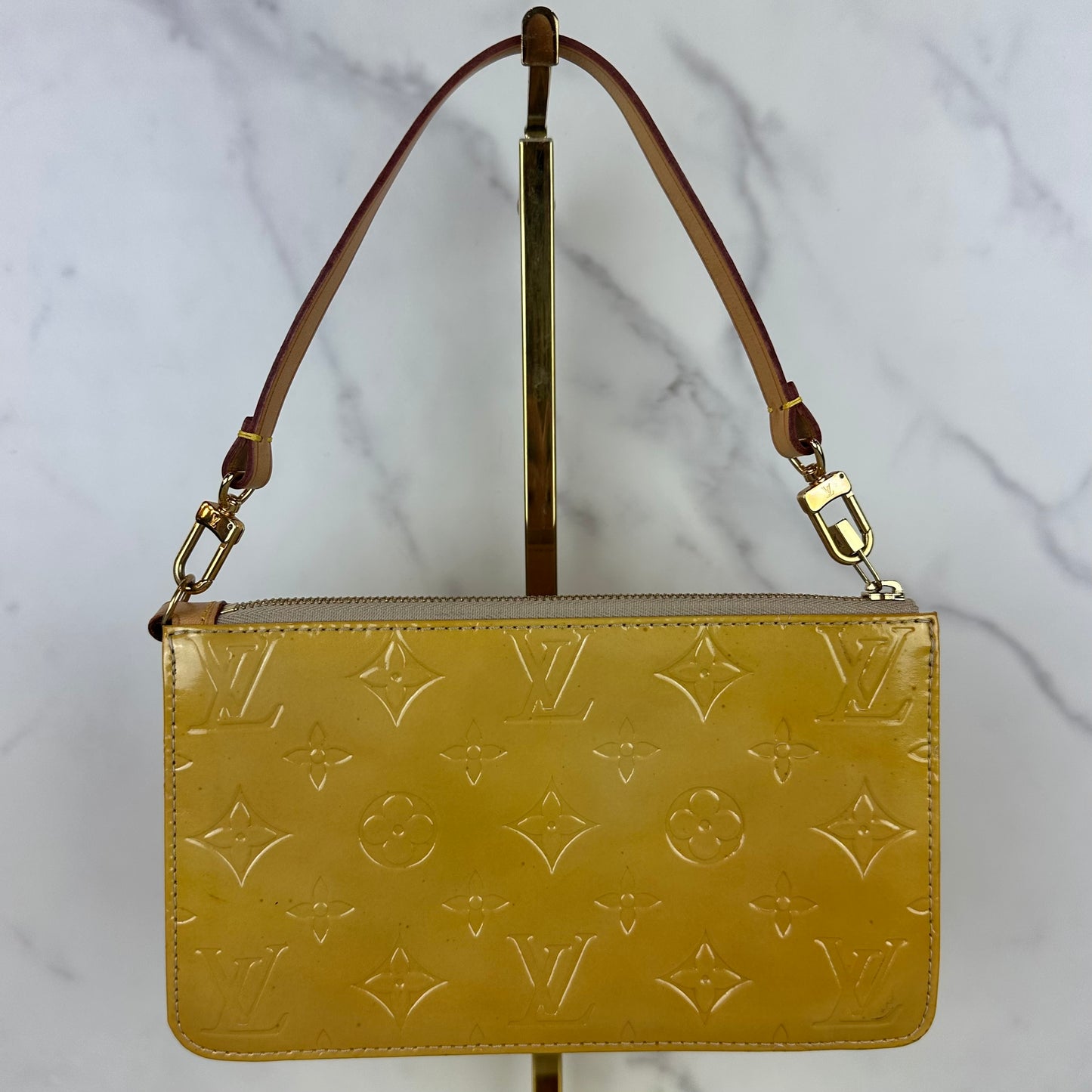 Louis Vuitton Lexington Vernis Pochette