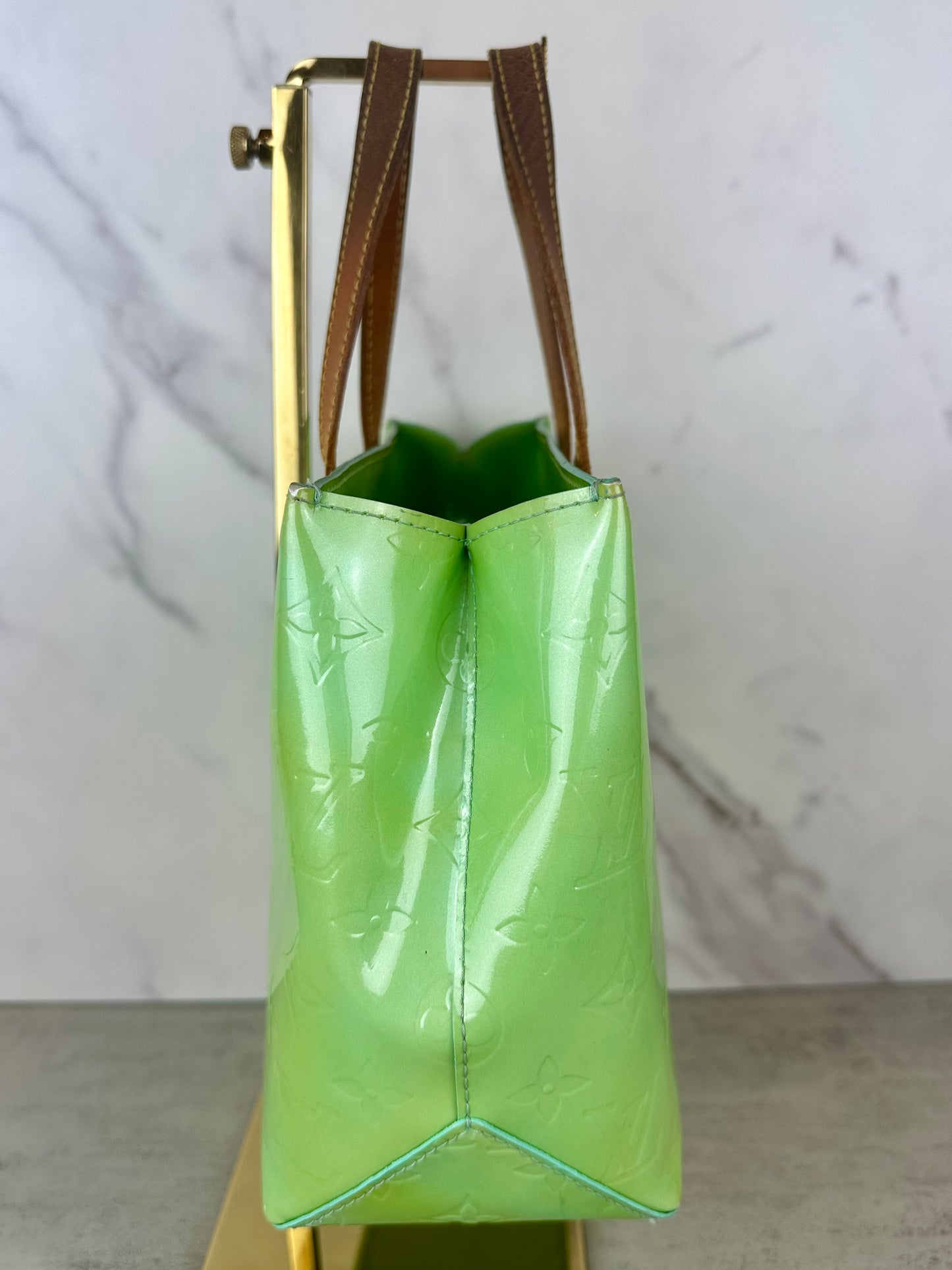 Louis Vuitton Green Vernis Reade PM