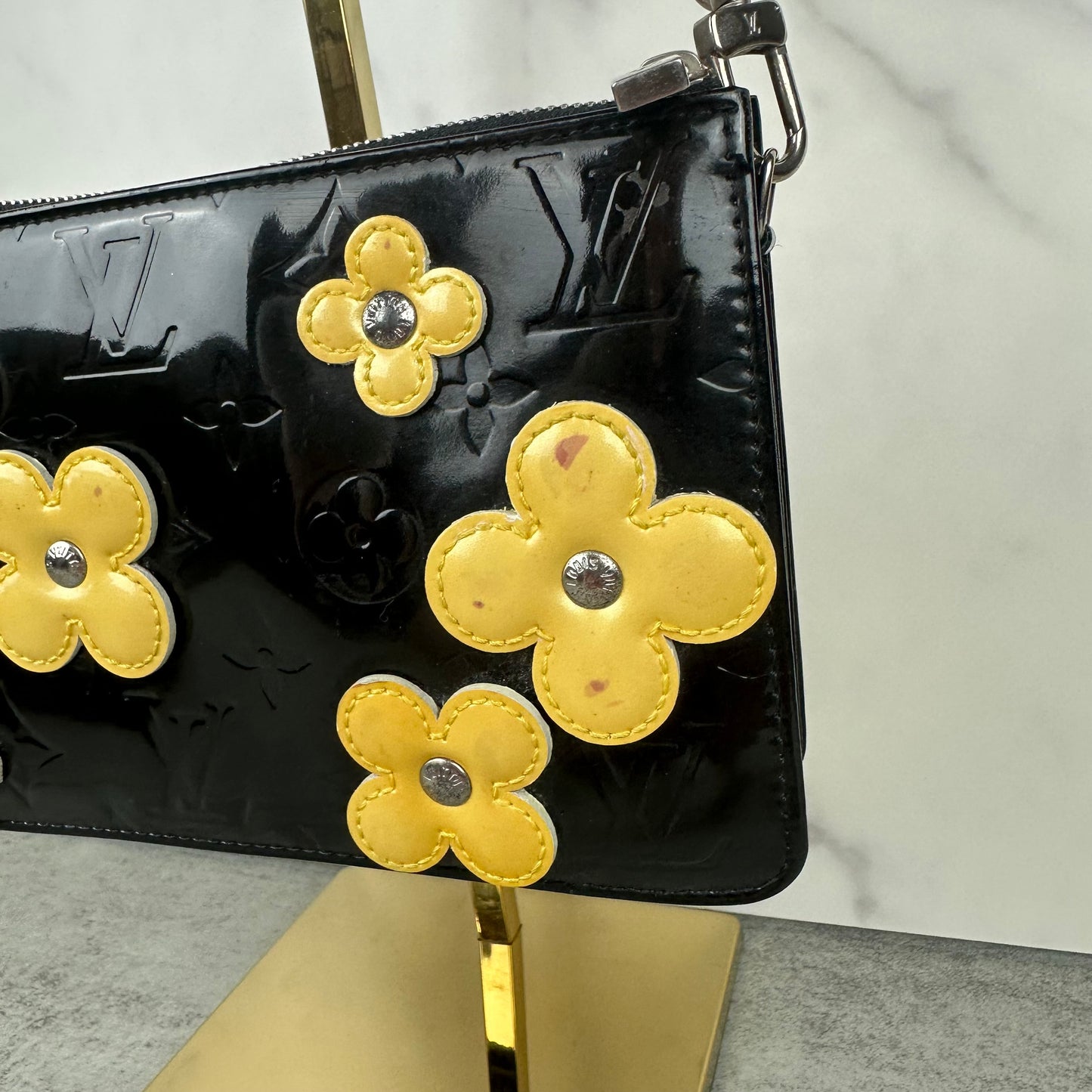 Louis Vuitton Black Monogram Vernis Flower Appliqué Lexington Pochette