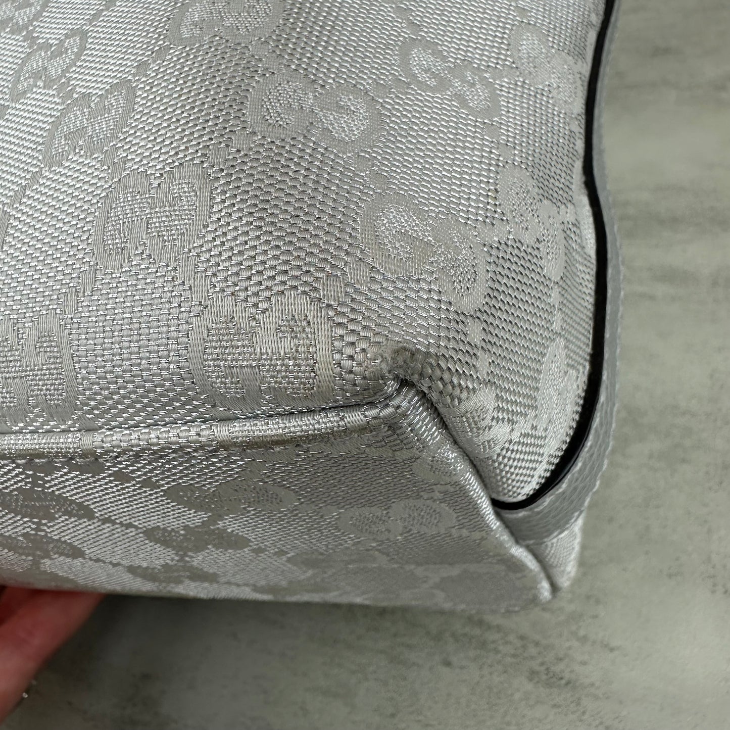 Vintage Gucci Metallic Silver GG Hobo Bag