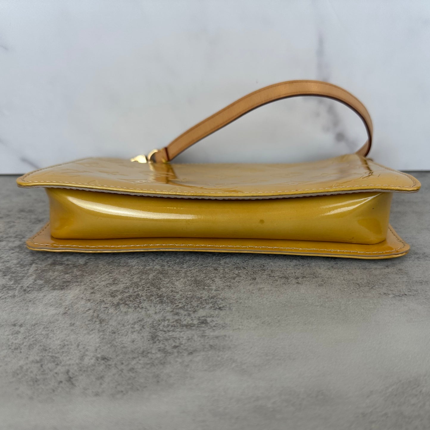 Louis Vuitton Lexington Vernis Pochette