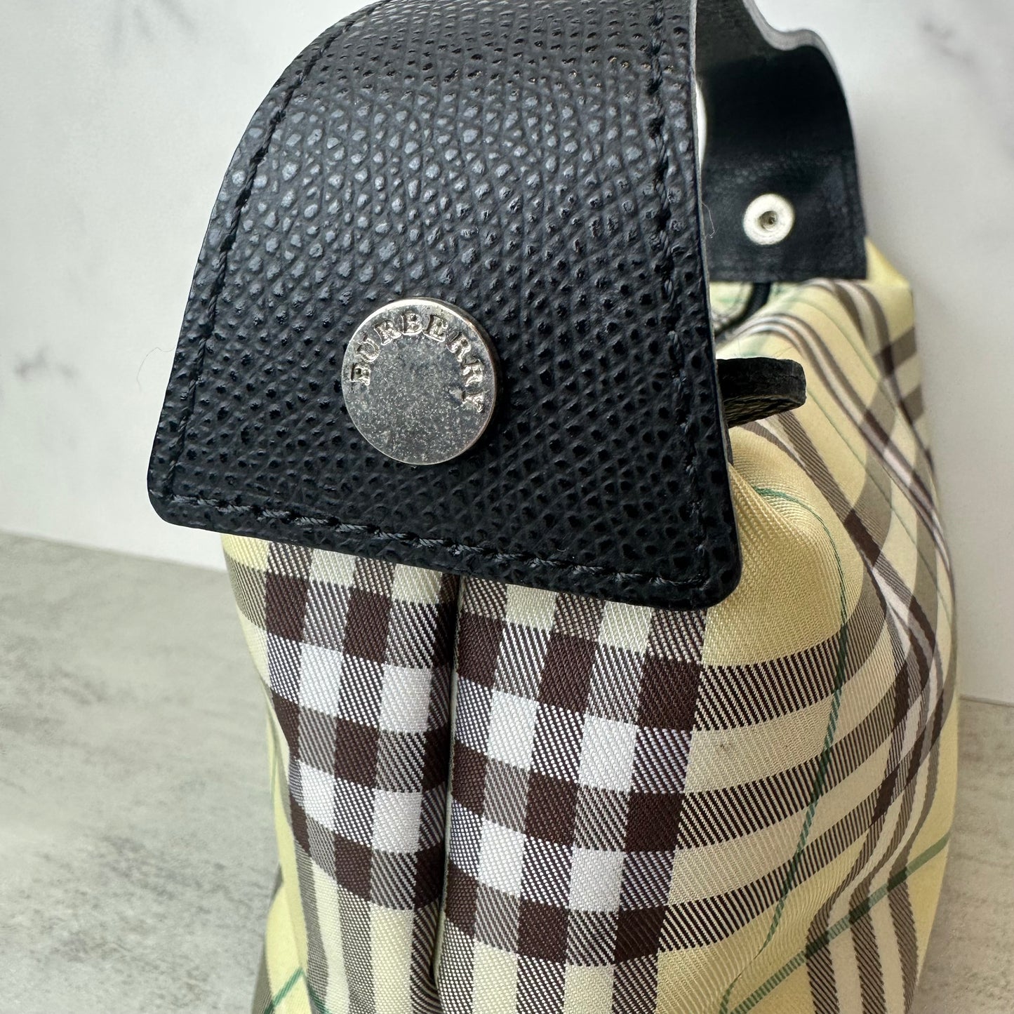 Burberry Green Novacheck Pochette