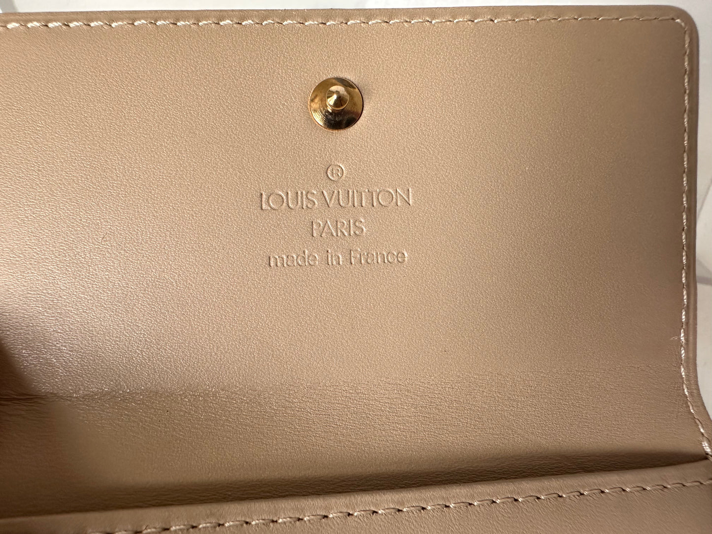 Louis Vuitton Monogram Vernis Leather Elise Compact Wallet